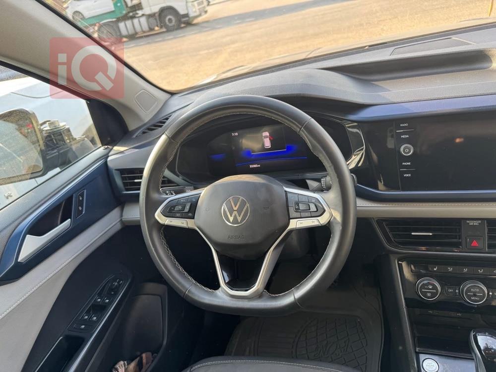 Volkswagen Taos